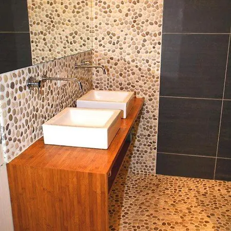 بيت للعطل La Guetteuse Hyères